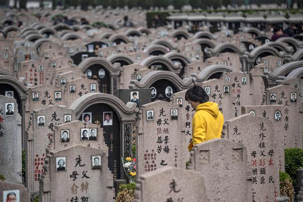 【黑料庫】只不過他們的好人造型