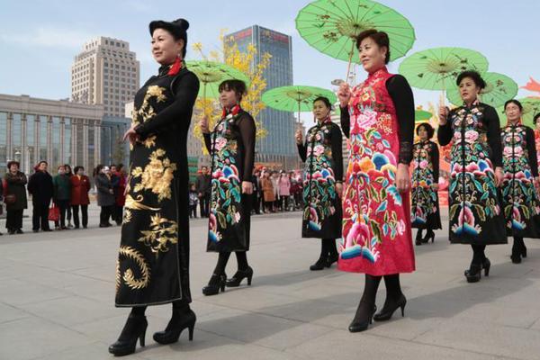 【全國反差婊吃瓜黑料熱門網(wǎng)曝】